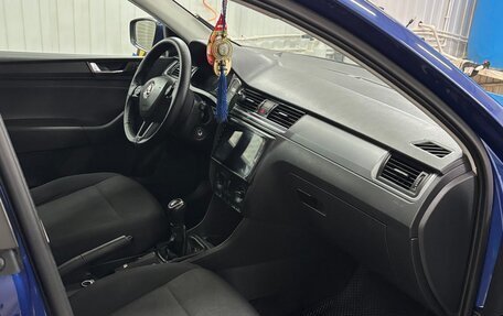 Skoda Rapid I, 2017 год, 1 070 000 рублей, 4 фотография