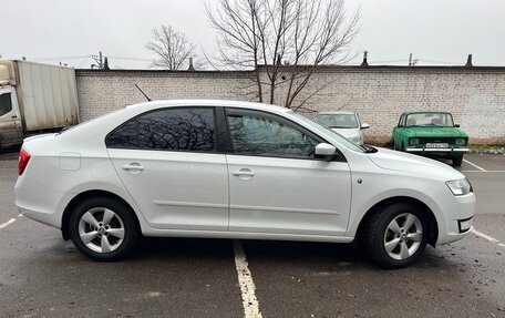 Skoda Rapid I, 2014 год, 900 000 рублей, 4 фотография