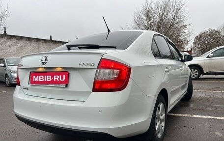 Skoda Rapid I, 2014 год, 900 000 рублей, 6 фотография