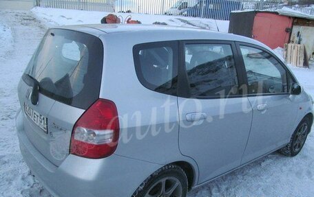 Honda Jazz I рестайлинг, 2002 год, 250 000 рублей, 4 фотография