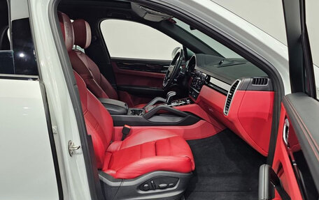 Porsche Cayenne III, 2022 год, 7 270 000 рублей, 12 фотография