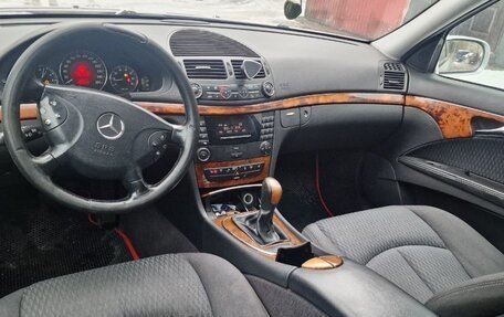 Mercedes-Benz E-Класс, 2003 год, 6 фотография