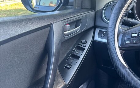 Mazda 3, 2011 год, 670 000 рублей, 9 фотография