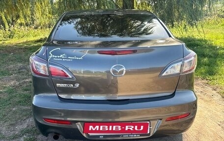 Mazda 3, 2011 год, 670 000 рублей, 2 фотография