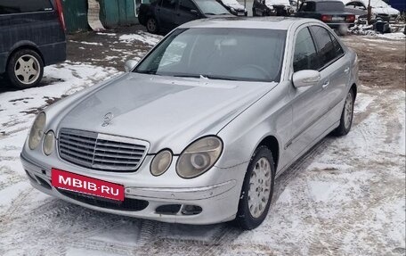 Mercedes-Benz E-Класс, 2003 год, 2 фотография