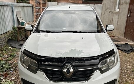 Renault Logan II, 2020 год, 650 000 рублей, 1 фотография