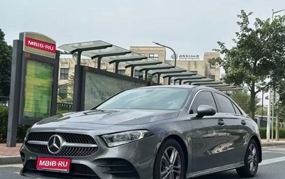 Mercedes-Benz A-Класс, 2022 год, 1 980 000 рублей, 1 фотография