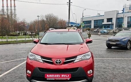 Toyota RAV4, 2014 год, 2 900 000 рублей, 2 фотография