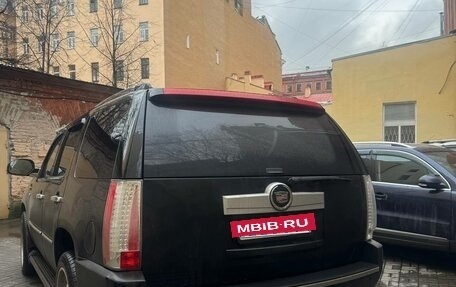 Cadillac Escalade III, 2008 год, 1 550 000 рублей, 7 фотография