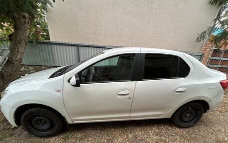 Renault Logan II, 2020 год, 650 000 рублей, 4 фотография