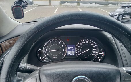 Nissan Patrol, 2010 год, 2 480 000 рублей, 13 фотография