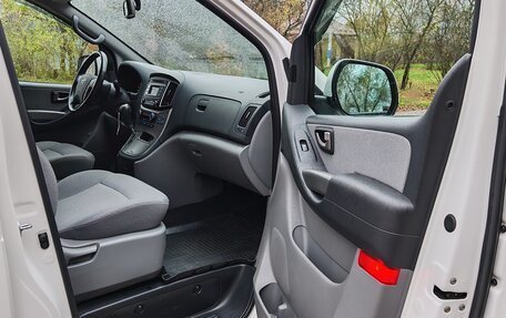 Hyundai H-1 II рестайлинг, 2021 год, 3 490 000 рублей, 15 фотография