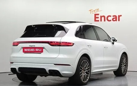 Porsche Cayenne III, 2022 год, 7 200 000 рублей, 2 фотография