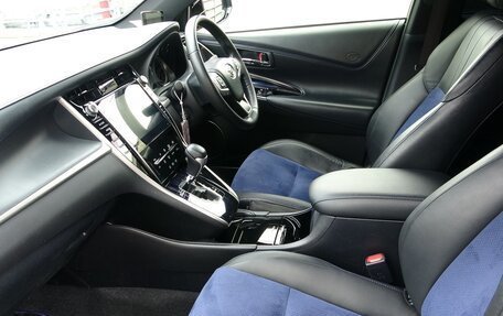 Toyota Harrier, 2019 год, 2 299 000 рублей, 10 фотография