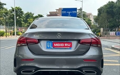 Mercedes-Benz A-Класс, 2022 год, 1 980 000 рублей, 4 фотография