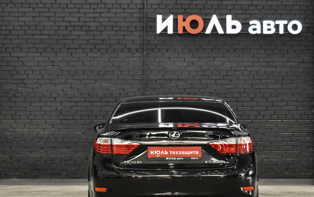 Lexus ES VII, 2012 год, 2 190 000 рублей, 5 фотография