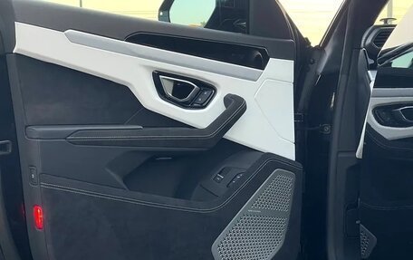 Lamborghini Urus I, 2025 год, 43 911 000 рублей, 8 фотография