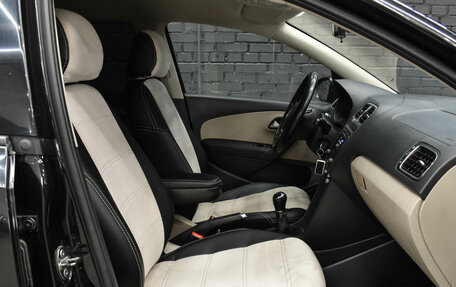 Volkswagen Polo VI (EU Market), 2017 год, 1 050 000 рублей, 10 фотография