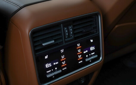 Porsche Cayenne III, 2018 год, 7 950 000 рублей, 26 фотография