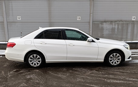 Mercedes-Benz E-Класс, 2013 год, 1 499 000 рублей, 4 фотография