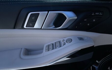 BMW X7, 2024 год, 17 541 632 рублей, 30 фотография