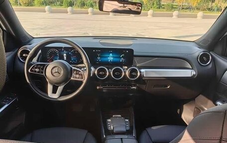 Mercedes-Benz GLB, 2021 год, 2 325 000 рублей, 8 фотография