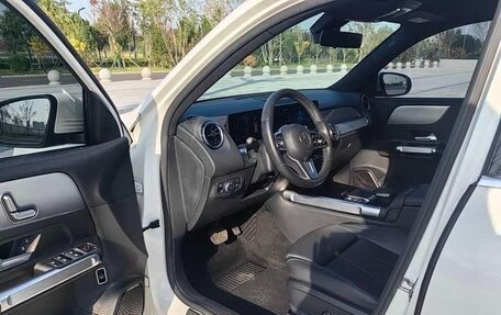 Mercedes-Benz GLB, 2021 год, 2 325 000 рублей, 7 фотография