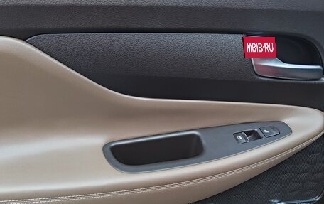 Hyundai Santa Fe IV, 2018 год, 2 750 000 рублей, 31 фотография