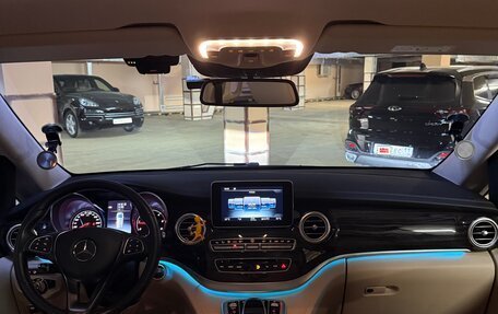 Mercedes-Benz V-Класс, 2018 год, 8 200 000 рублей, 10 фотография