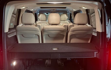 Mercedes-Benz V-Класс, 2018 год, 8 200 000 рублей, 12 фотография