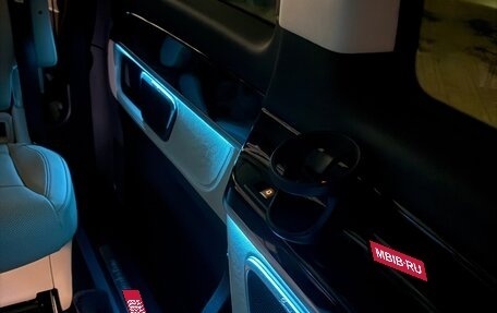 Mercedes-Benz V-Класс, 2018 год, 8 200 000 рублей, 11 фотография