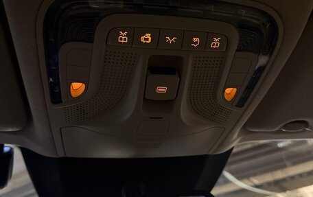 Mercedes-Benz V-Класс, 2018 год, 8 200 000 рублей, 17 фотография