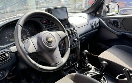 Chevrolet Niva I рестайлинг, 2015 год, 425 342 рублей, 5 фотография