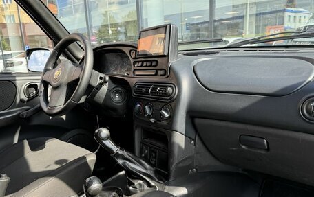 Chevrolet Niva I рестайлинг, 2015 год, 425 342 рублей, 6 фотография