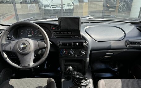 Chevrolet Niva I рестайлинг, 2015 год, 425 342 рублей, 7 фотография