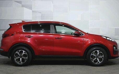 KIA Sportage IV рестайлинг, 2018 год, 2 250 000 рублей, 9 фотография