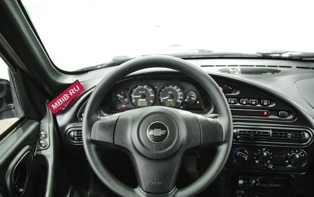 Chevrolet Niva I рестайлинг, 2017 год, 725 000 рублей, 11 фотография