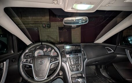 Opel Astra J, 2012 год, 650 000 рублей, 6 фотография