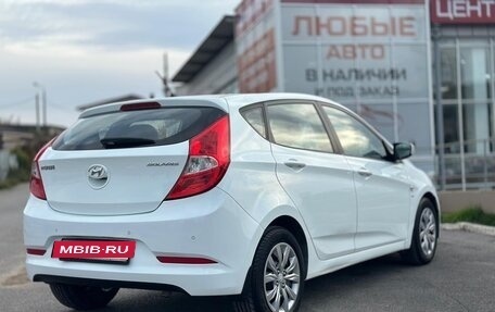 Hyundai Solaris II рестайлинг, 2015 год, 1 050 000 рублей, 7 фотография