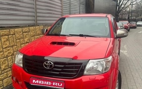 Toyota Hilux VII, 2013 год, 2 000 000 рублей, 1 фотография