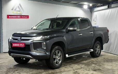 Mitsubishi L200 IV рестайлинг, 2022 год, 3 399 000 рублей, 1 фотография