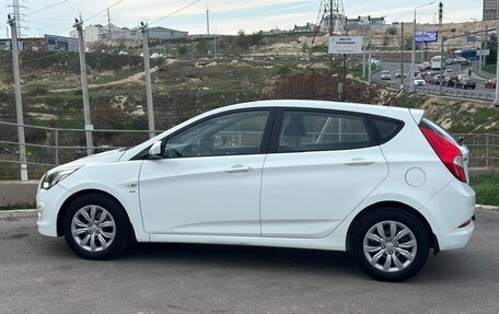 Hyundai Solaris II рестайлинг, 2015 год, 1 050 000 рублей, 11 фотография