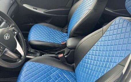 Hyundai Solaris II рестайлинг, 2015 год, 1 050 000 рублей, 15 фотография