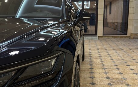 Volkswagen Touareg III, 2019 год, 7 350 000 рублей, 4 фотография