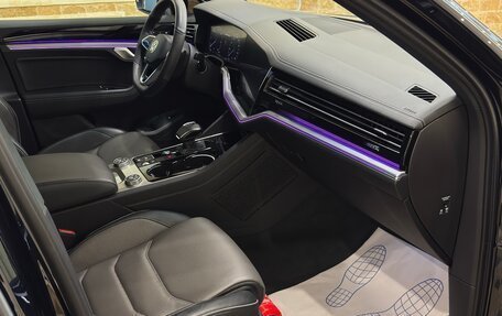 Volkswagen Touareg III, 2019 год, 7 350 000 рублей, 16 фотография