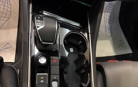 Volkswagen Touareg III, 2019 год, 7 350 000 рублей, 25 фотография