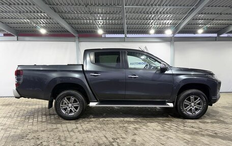 Mitsubishi L200 IV рестайлинг, 2022 год, 3 399 000 рублей, 6 фотография