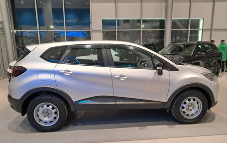 Renault Kaptur I рестайлинг, 2020 год, 1 641 000 рублей, 8 фотография