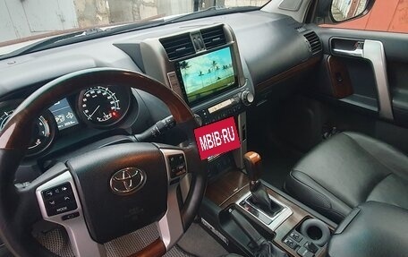 Toyota Land Cruiser Prado 150 рестайлинг 2, 2012 год, 3 150 000 рублей, 7 фотография