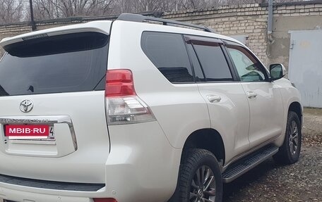 Toyota Land Cruiser Prado 150 рестайлинг 2, 2012 год, 3 150 000 рублей, 5 фотография